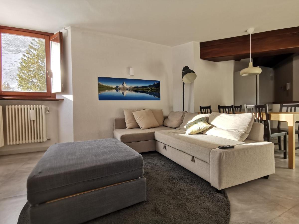 Aura Snowy Peaks Apartment At The Foot Of The Matterhorn - Cerviniaholidays-Com Breuil-Cervinia Exteriér fotografie