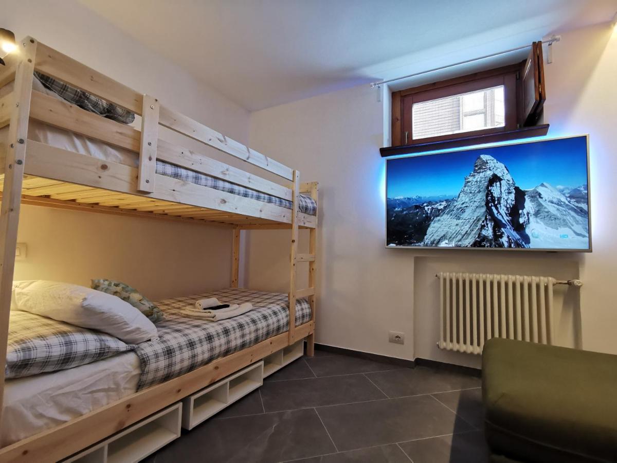 Aura Snowy Peaks Apartment At The Foot Of The Matterhorn - Cerviniaholidays-Com Breuil-Cervinia Exteriér fotografie